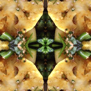 Bloemkool, broccoli en snijbonen in kurkuma