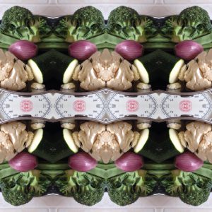 Bloemkool, broccoli en sperzibonen op de weegschaal