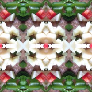 Verse andijvie, rode peper en knoflook