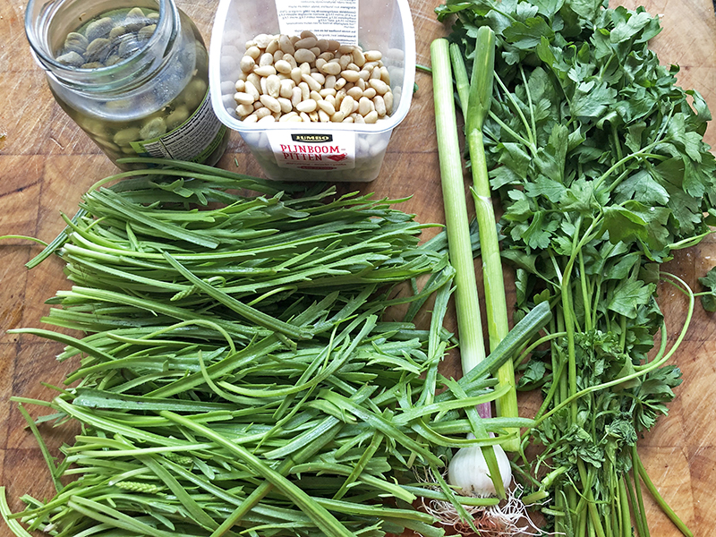 Vele schaaltjes en smaken geven een kleurrijke Mezze 1