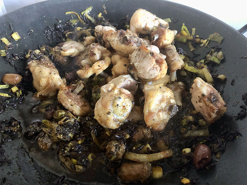 Met deze zwarte Camargue rijst een soort van paella